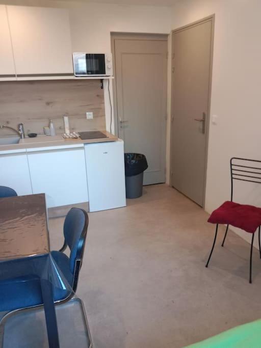 Insolite 22 Chambéry Extérieur photo